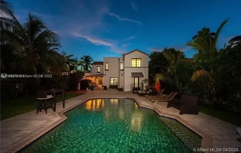 2133 Meridian Avenue Miami Beach FL 33139