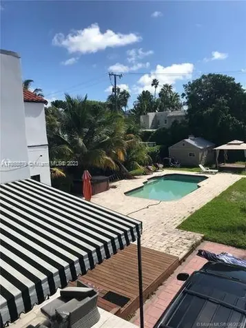 2133 Meridian Avenue Miami Beach FL 33139
