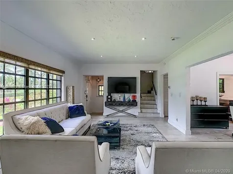 2133 Meridian Avenue Miami Beach FL 33139