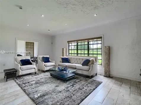 2133 Meridian Avenue Miami Beach FL 33139