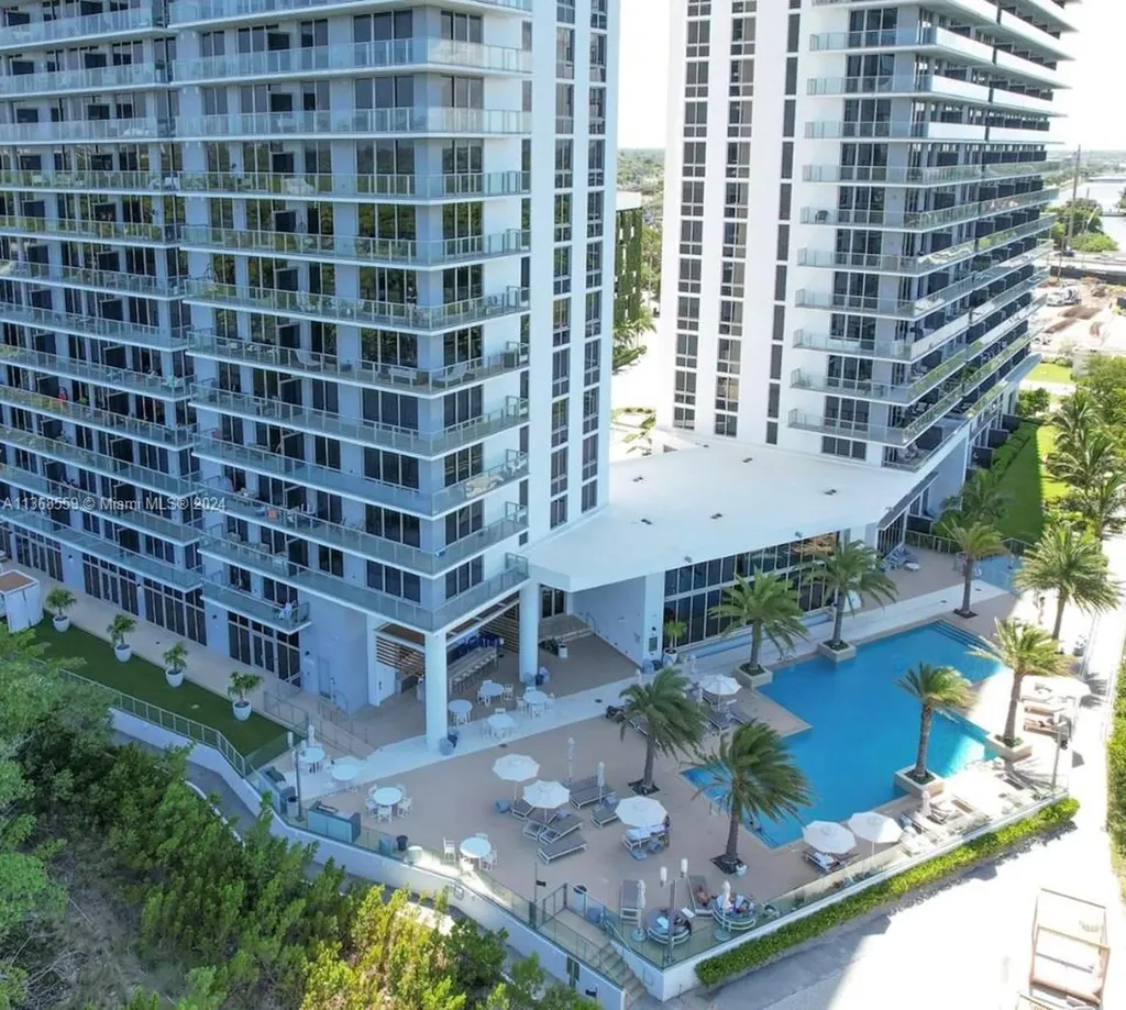 16385 Biscayne Boulevard North Miami Beach FL 33160