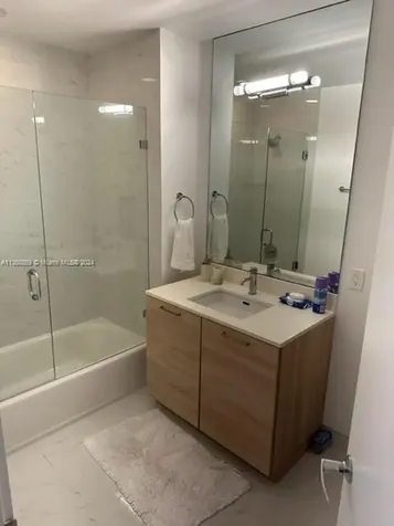 16385 Biscayne Boulevard North Miami Beach FL 33160