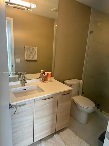 16385 Biscayne Boulevard North Miami Beach FL 33160