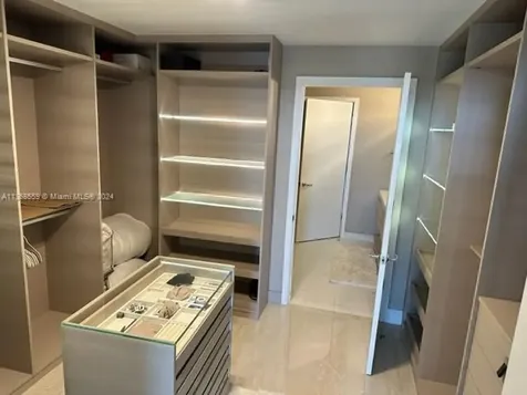 16385 Biscayne Boulevard North Miami Beach FL 33160