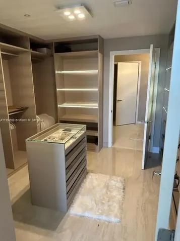 16385 Biscayne Boulevard North Miami Beach FL 33160