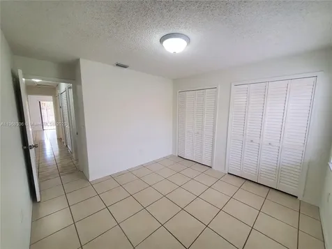 7545 SW 113th Court Miami FL 33173