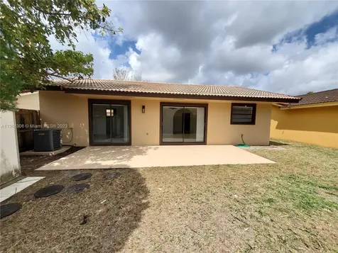 7545 SW 113th Court Miami FL 33173