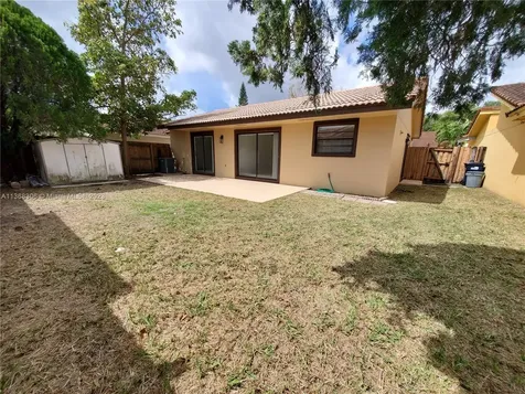 7545 SW 113th Court Miami FL 33173