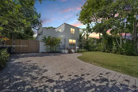 420 W 30th Street Miami Beach FL 33140