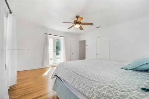 420 W 30th Street Miami Beach FL 33140