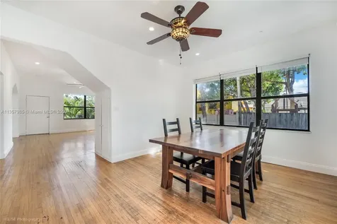 420 W 30th Street Miami Beach FL 33140
