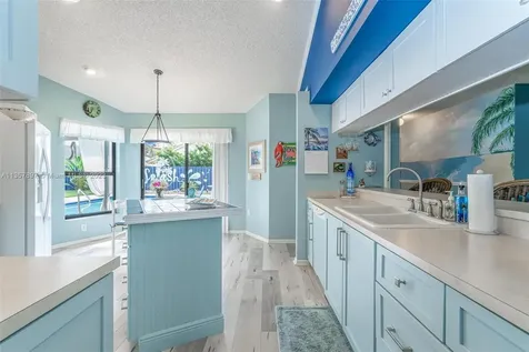 550 Sumter Avenue Davie FL 33325