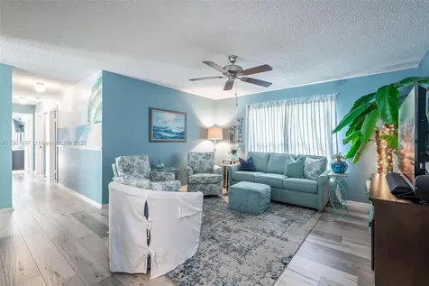 550 Sumter Avenue Davie FL 33325