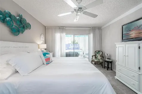 550 Sumter Avenue Davie FL 33325