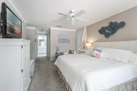 550 Sumter Avenue Davie FL 33325