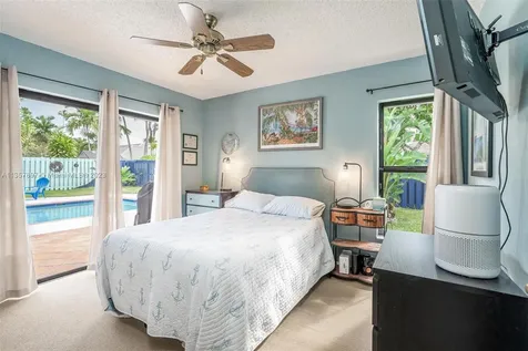550 Sumter Avenue Davie FL 33325