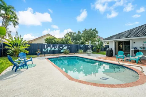 550 Sumter Avenue Davie FL 33325