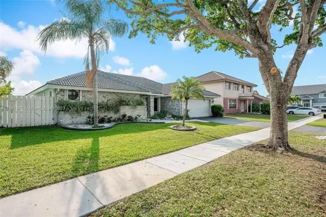 550 Sumter Avenue Davie FL 33325