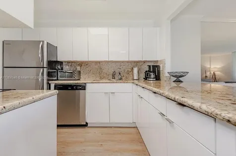 2301 Collins Avenue Miami Beach FL 33139