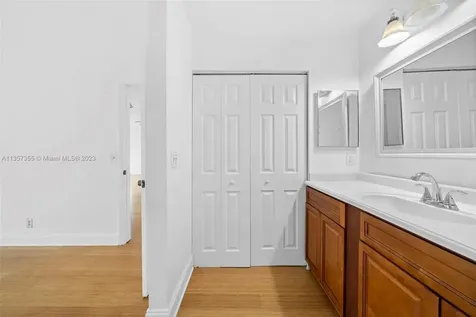 136 Colly Way North Lauderdale FL 33068