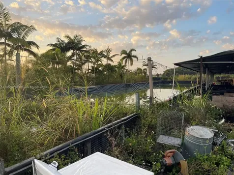 17801 SW 197 Avenue Miami FL 33187