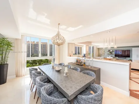 791 Crandon Bl Key Biscayne FL 33149