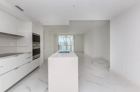9521 E Bay Harbor Drive Bay Harbor Islands FL 33154