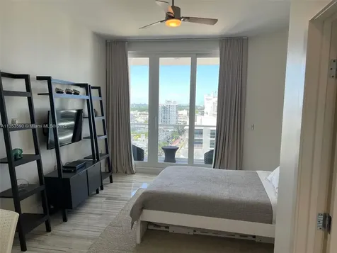 100 Lincoln Road Miami Beach FL 33139