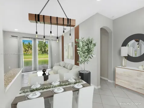 2357 NE 42nd Circle Homestead FL 33033