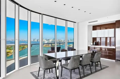 100 S Pointe Drive Miami Beach FL 33139