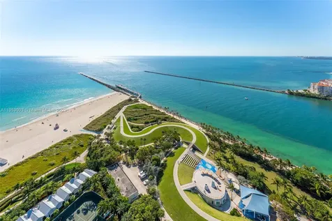 100 S Pointe Drive Miami Beach FL 33139