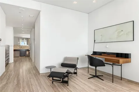 100 S Pointe Drive Miami Beach FL 33139