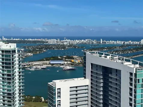 851 NE 1st Avenue Miami FL 33132