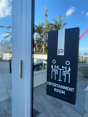 851 NE 1st Avenue Miami FL 33132