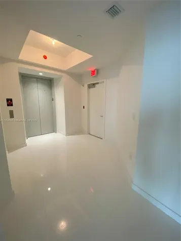 851 NE 1st Avenue Miami FL 33132