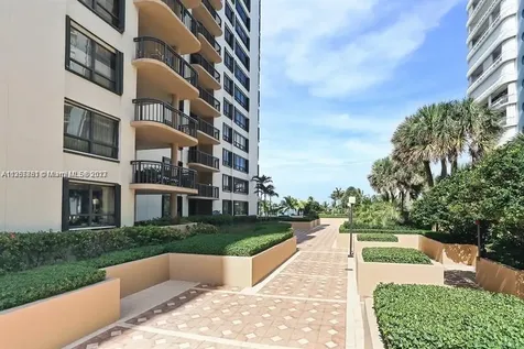 10175 Collins Avenue Bal Harbour FL 33154