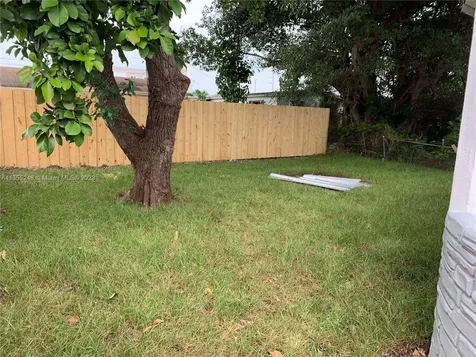 1717 NW 65th Street Miami FL 33147