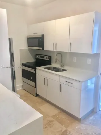 6125 SW 63rd Terrace South Miami FL 33143