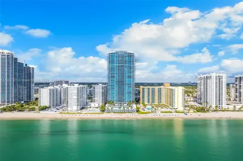 2711 S Ocean Drive Hollywood FL 33019