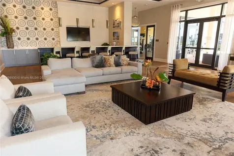 9227 W 34th Court Hialeah FL 33018