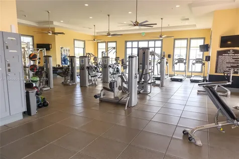 9227 W 34th Court Hialeah FL 33018