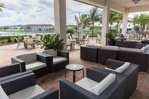 9227 W 34th Court Hialeah FL 33018