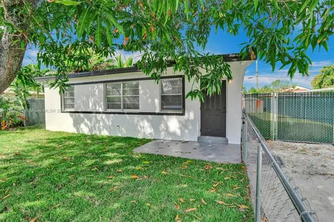 3920 SW 47th Avenue West Park FL 33023