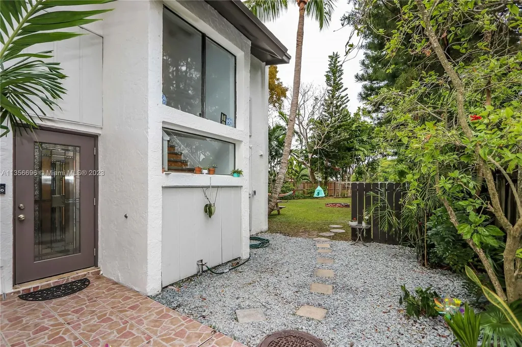 6500 SW 114th Avenue Miami FL 33173