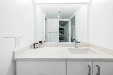 1345 West Avenue Miami Beach FL 33139