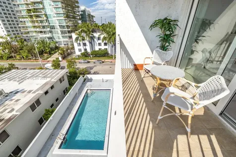 1345 West Avenue Miami Beach FL 33139
