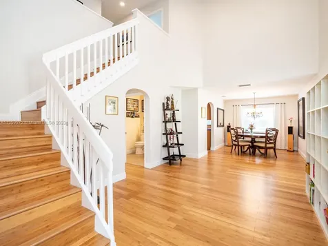 1242 NW 192nd Lane Pembroke Pines FL 33029
