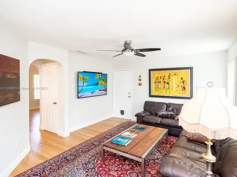 1242 NW 192nd Lane Pembroke Pines FL 33029