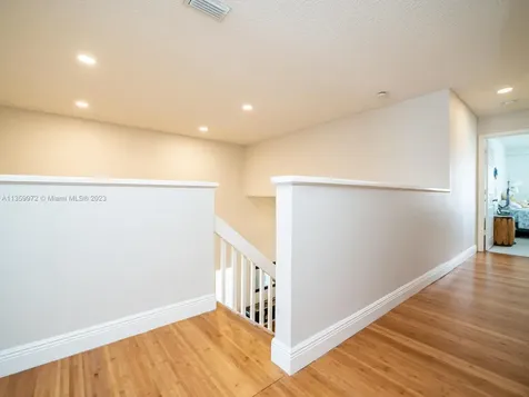 1242 NW 192nd Lane Pembroke Pines FL 33029