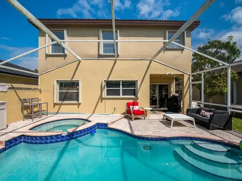 1242 NW 192nd Lane Pembroke Pines FL 33029